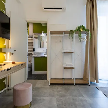 Cornelia Vatican Affittacamere 4*