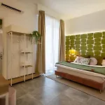 Cornelia Vatican Vendégház 4*
